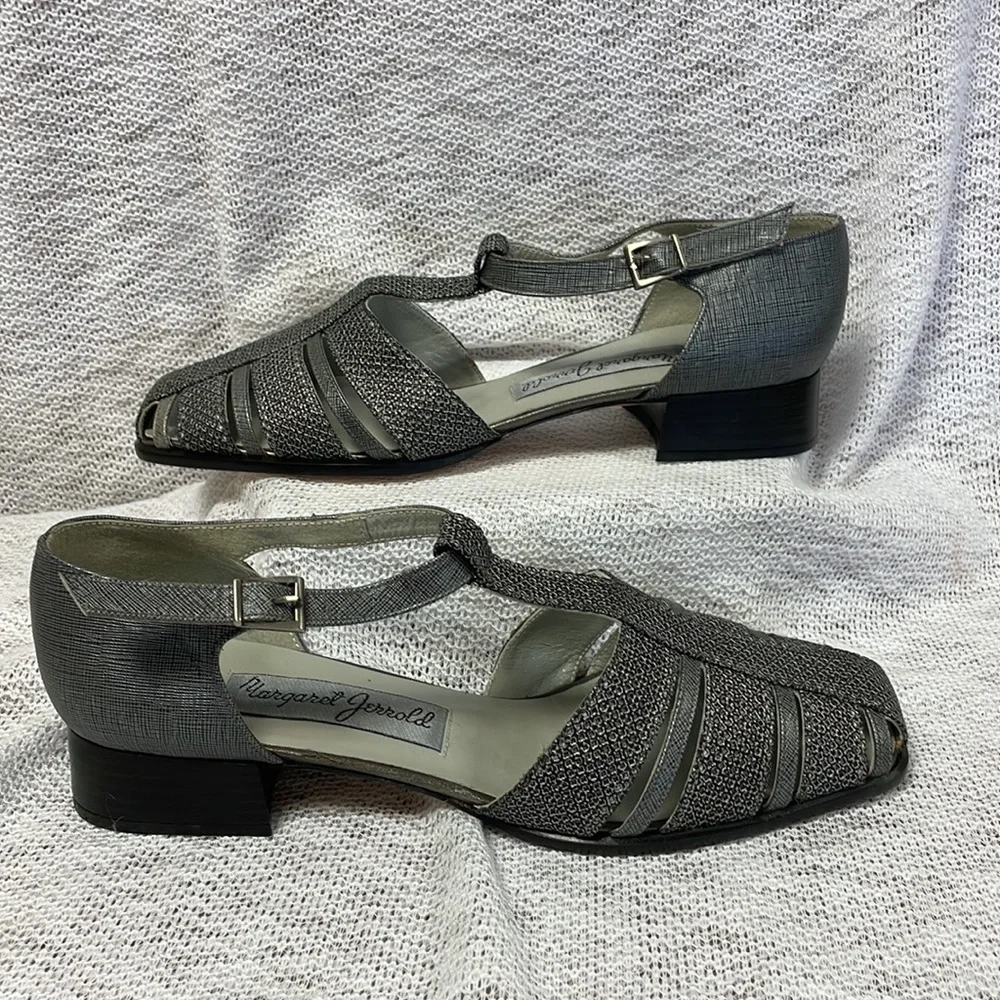 Margaret Jerrold silver, leather, tee strap, Mary Janes, New Size 9.5M - Picture 4 of 8